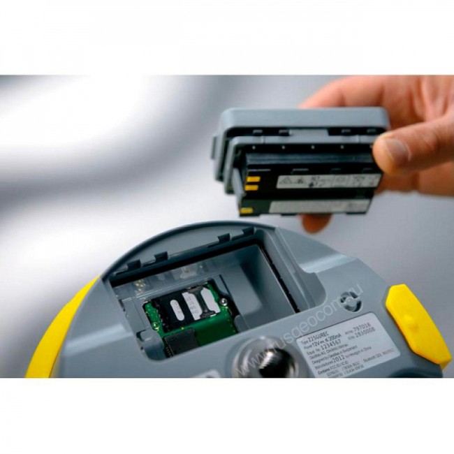 GNSS приемник GeoMax Zenith15 Base (GSM)